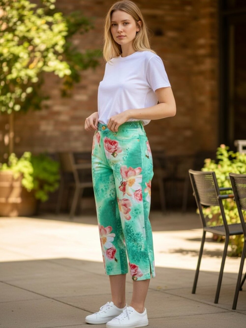 Gothic Vintage Floral Stretchy High Waist Denim Capri jeans